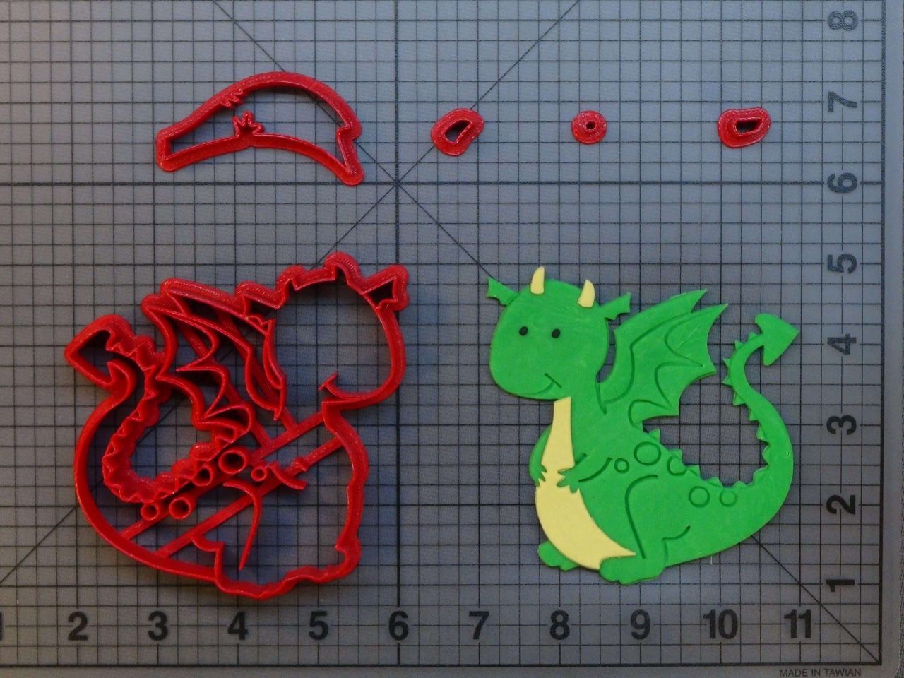 Dragon 266-B959 Cookie Cutter Set