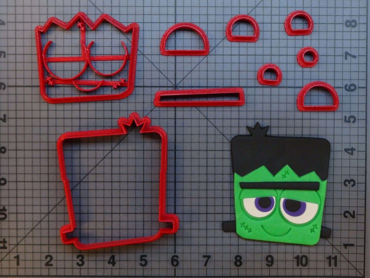Frankenstein 266-C018 Cookie Cutter Set