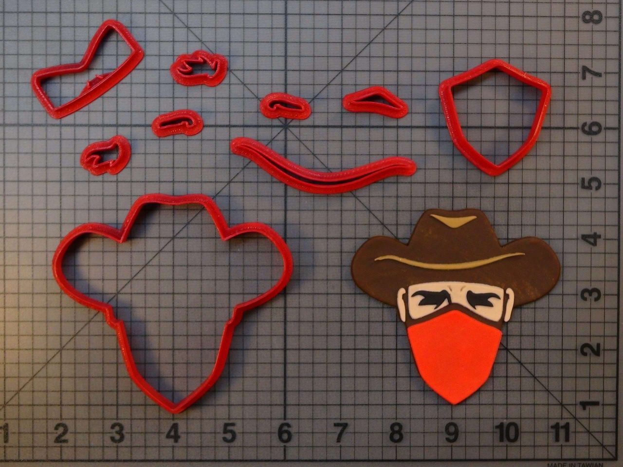 Cowboy Bandit 266-C169 Cookie Cutter Set