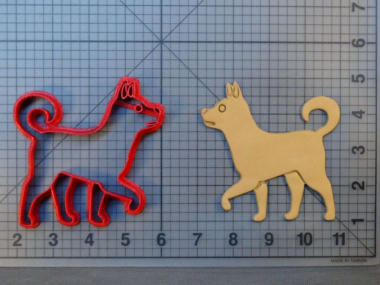 Emoji Dog 266-C204 Cookie Cutter