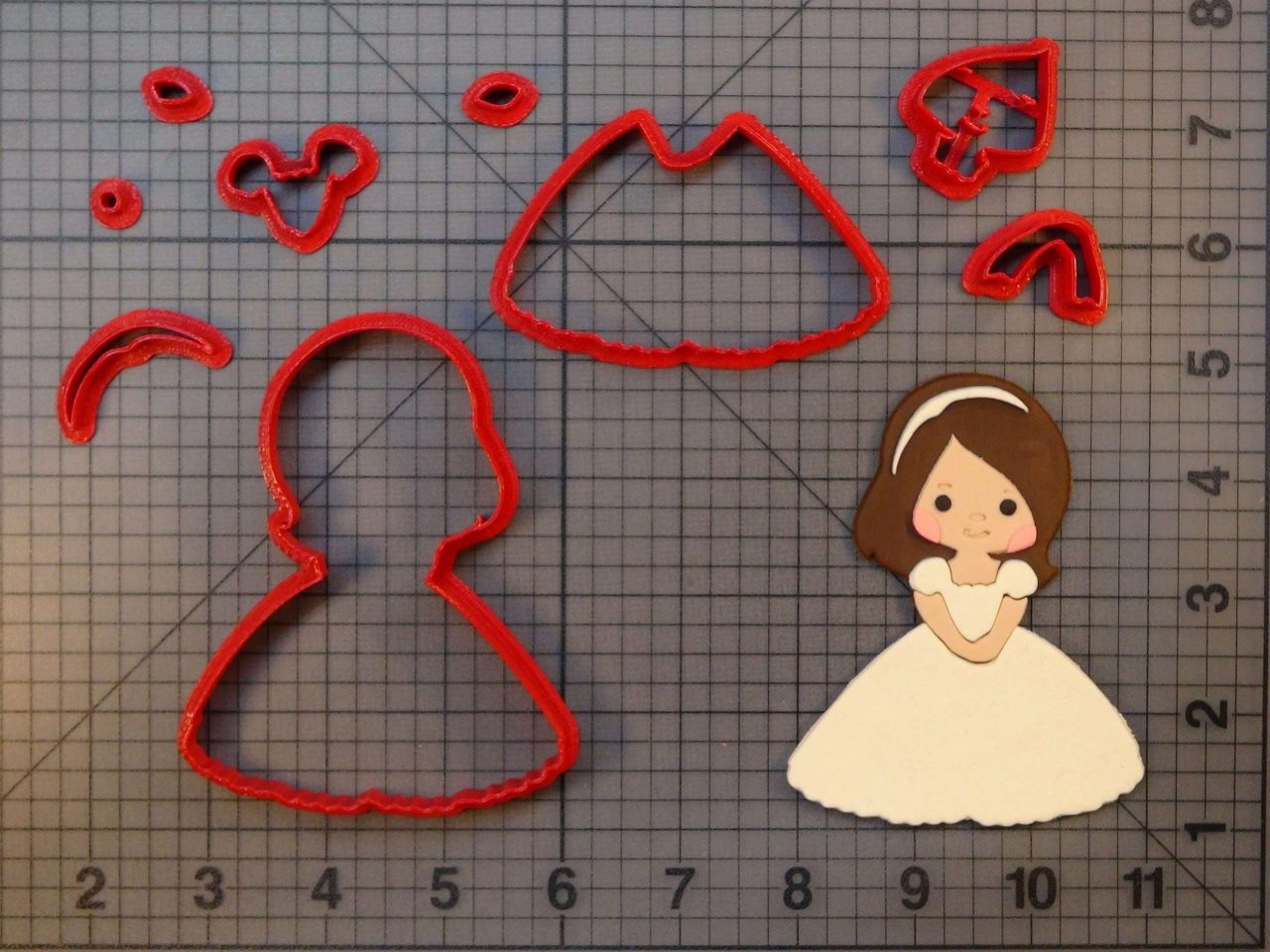 Flower Girl 266-C175 Cookie Cutter Set