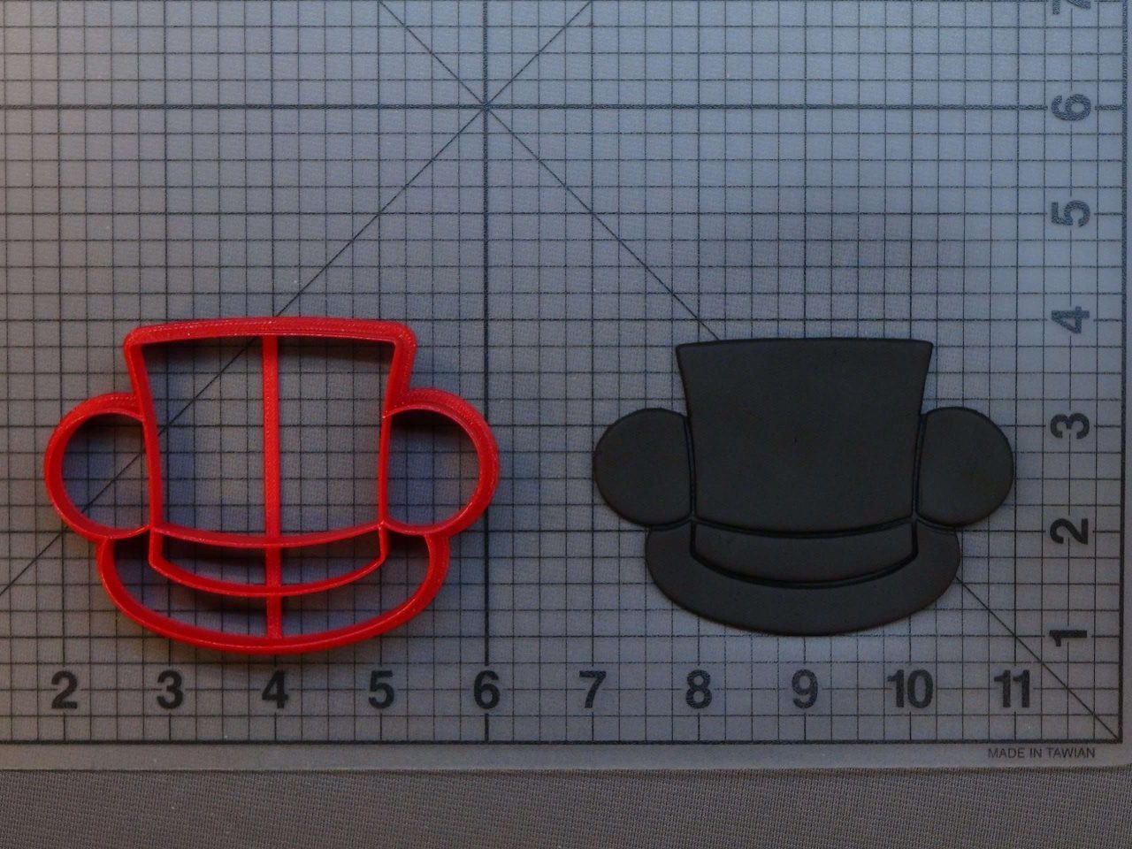 Mickey Mouse Ears Top Hat 266-C079 Cookie Cutter