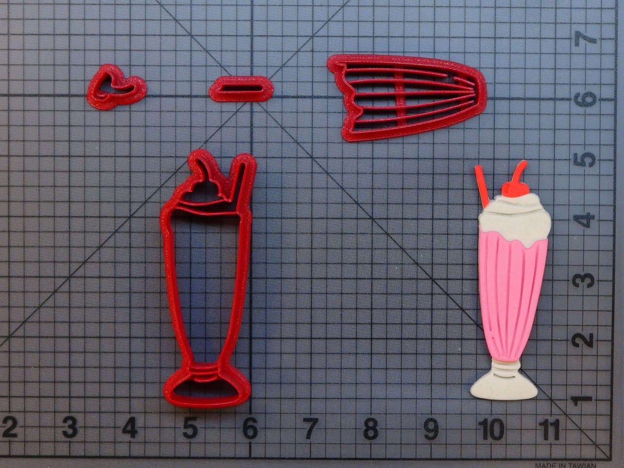 Milkshake 266-C101 Cookie Cutter Set