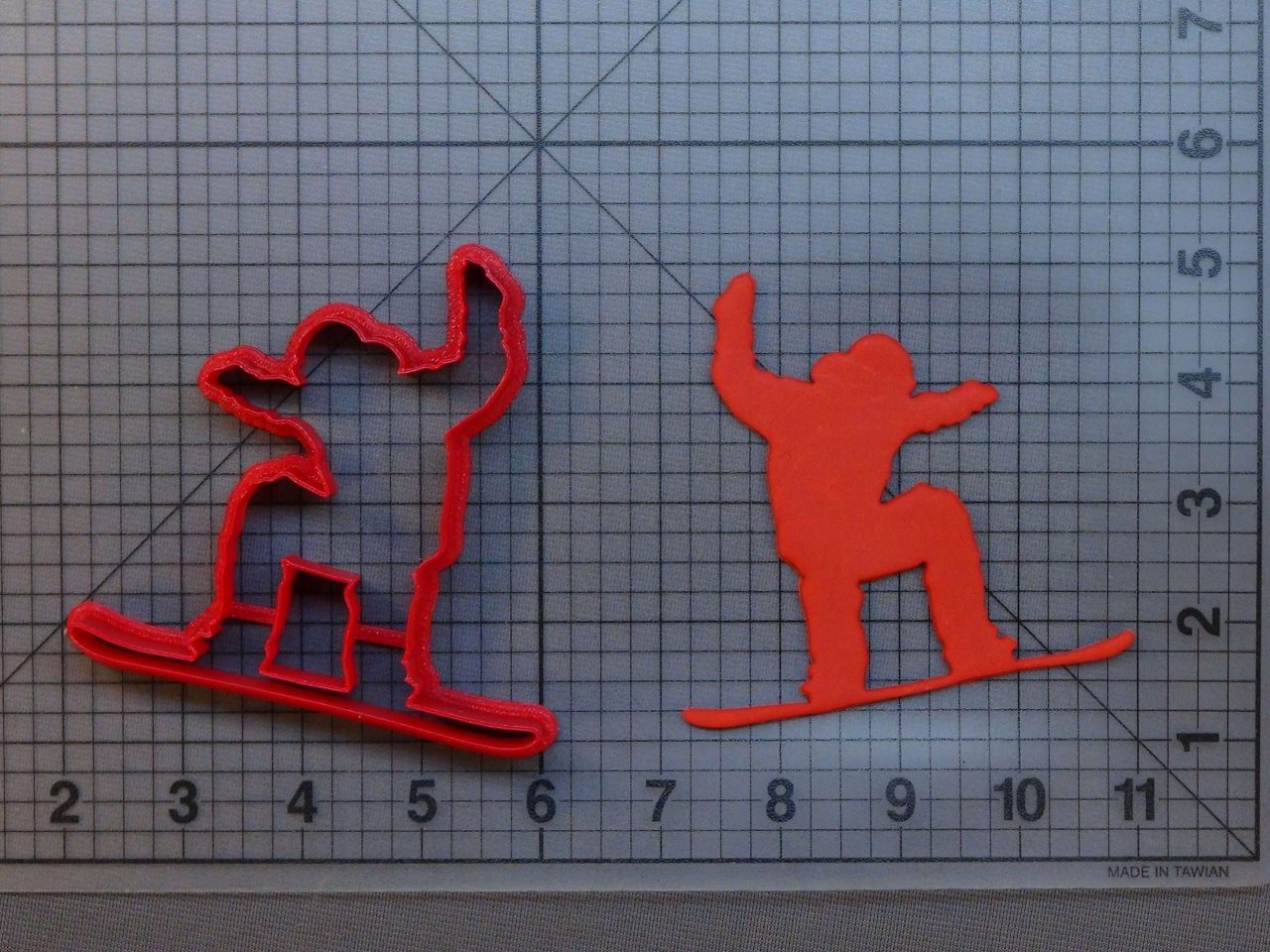 Snowboarder 266-C063 Cookie Cutter