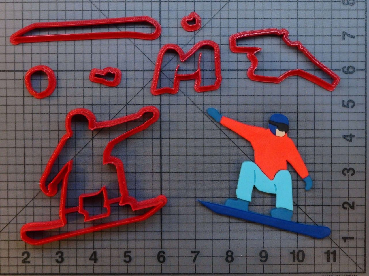 Snowboarder 266-C118 Cookie Cutter Set