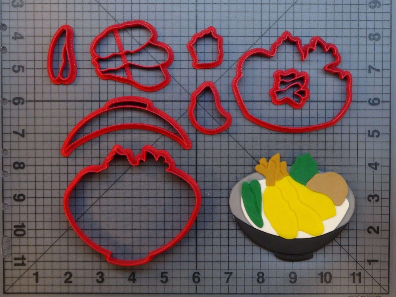 Tempura Bowl 266-C123 Cookie Cutter Set