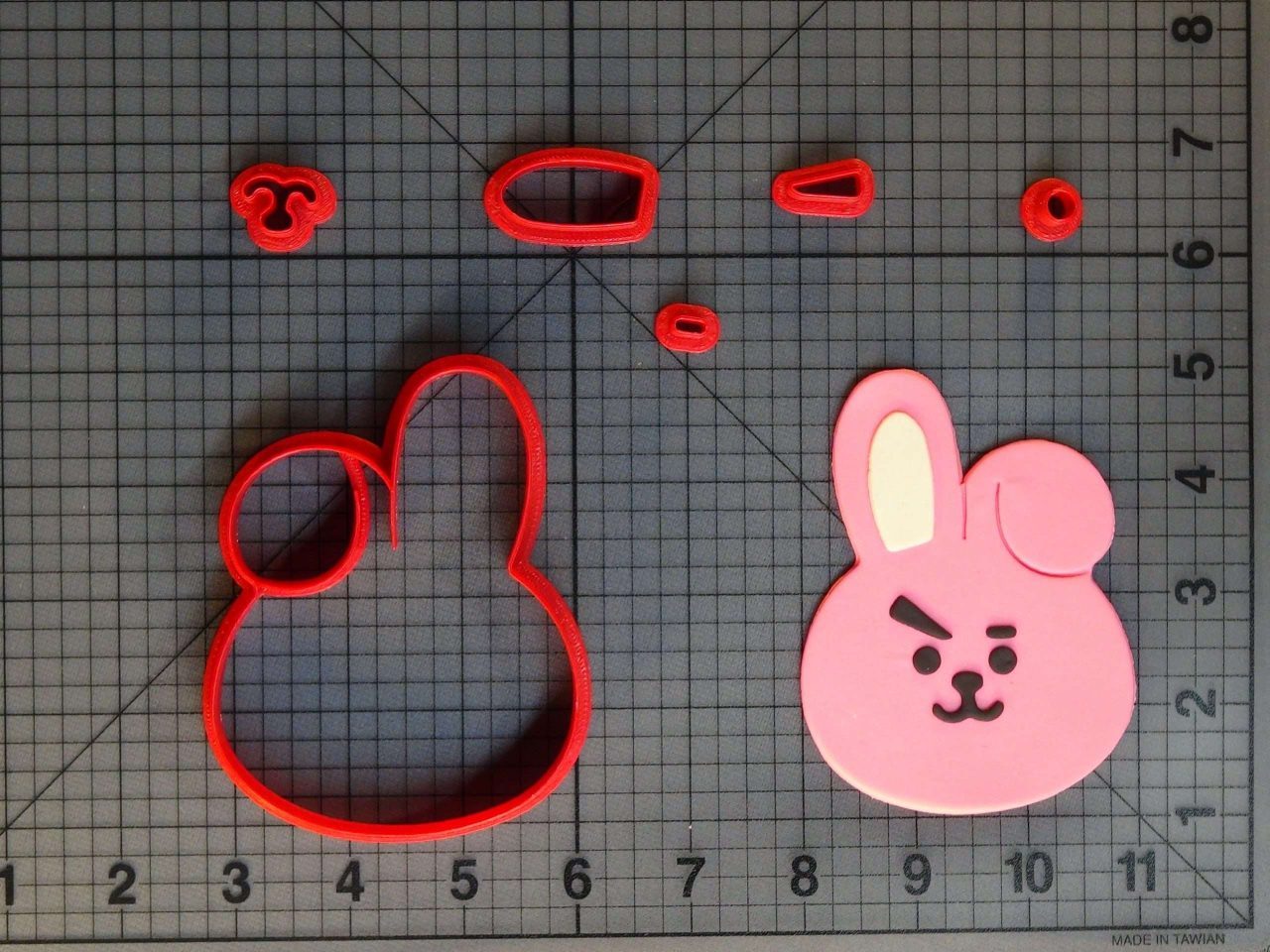 BT21 - Cooky 266-C363 Cookie Cutter Set