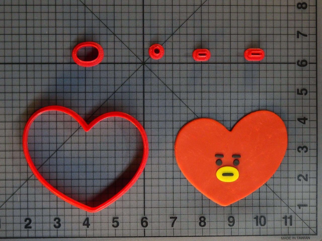 BT21 - Tata 266-C368 Cookie Cutter Set