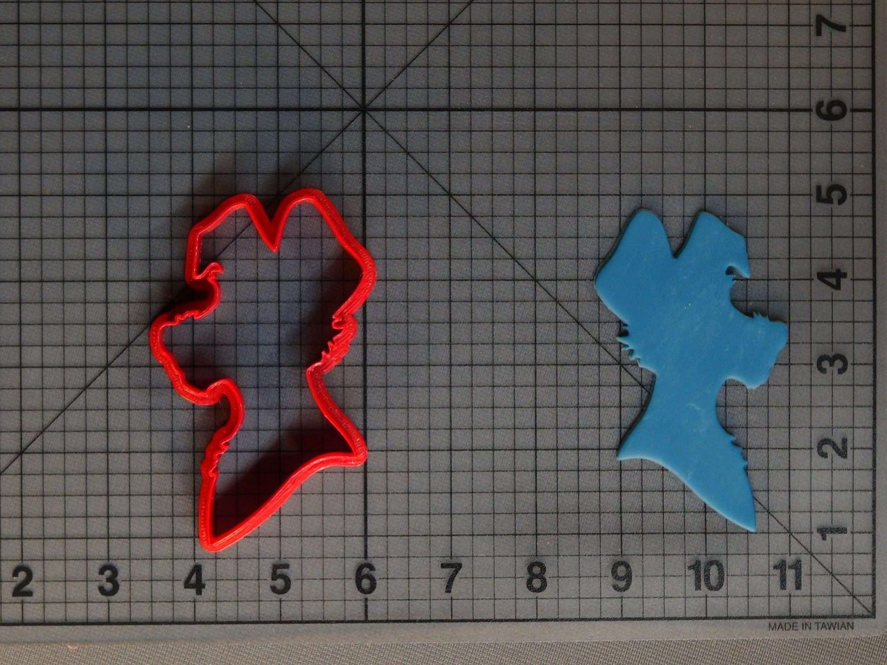 Lady and the Tramp - Tramp Silhouette 266-C360 Cookie Cutter