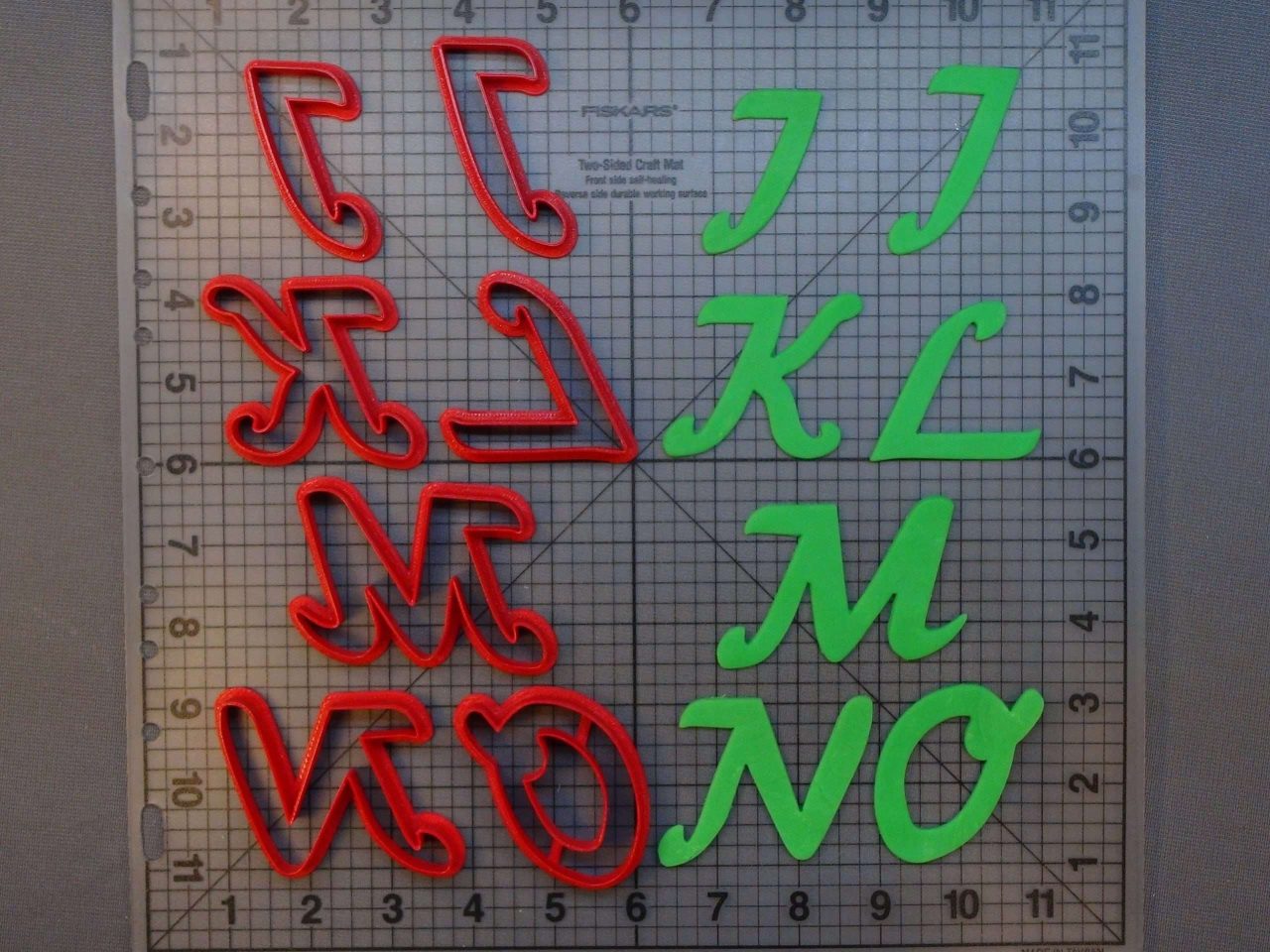 Script Font Uppercase 266-A407 Cookie Cutters (1)
