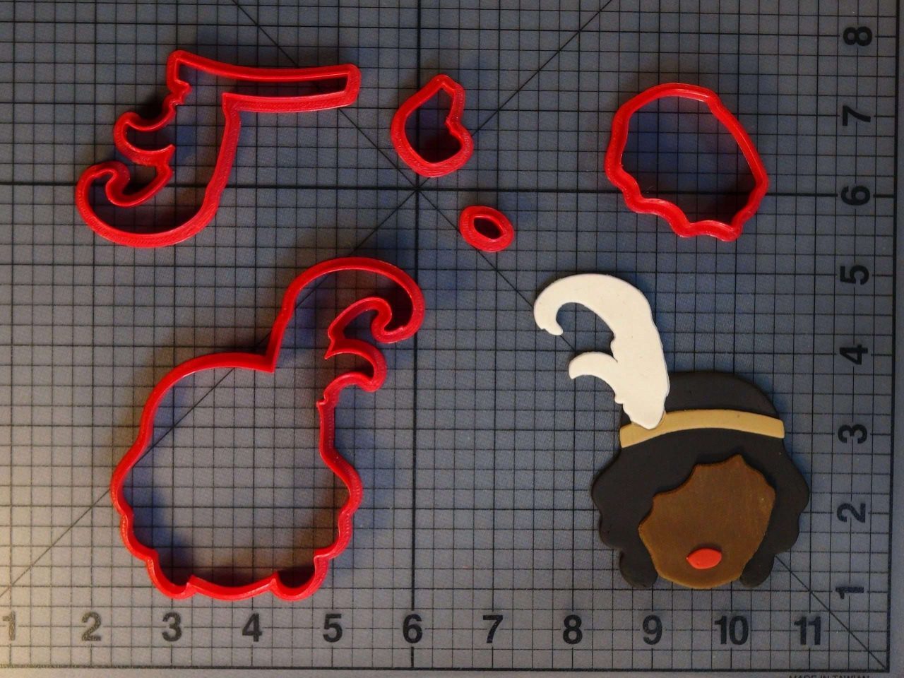 1920s Flapper 266-C512 Cookie Cutter Set