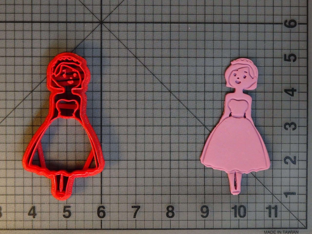 Bride 266-C534 Cookie Cutter