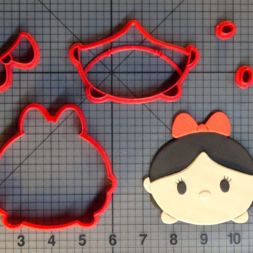 Snow White and the Seven Dwarfs - Snow White 266-C479 Cookie Cutter Set
