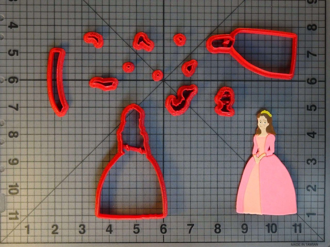 Sofia the First - Queen Miranda 266-C560 Cookie Cutter Set