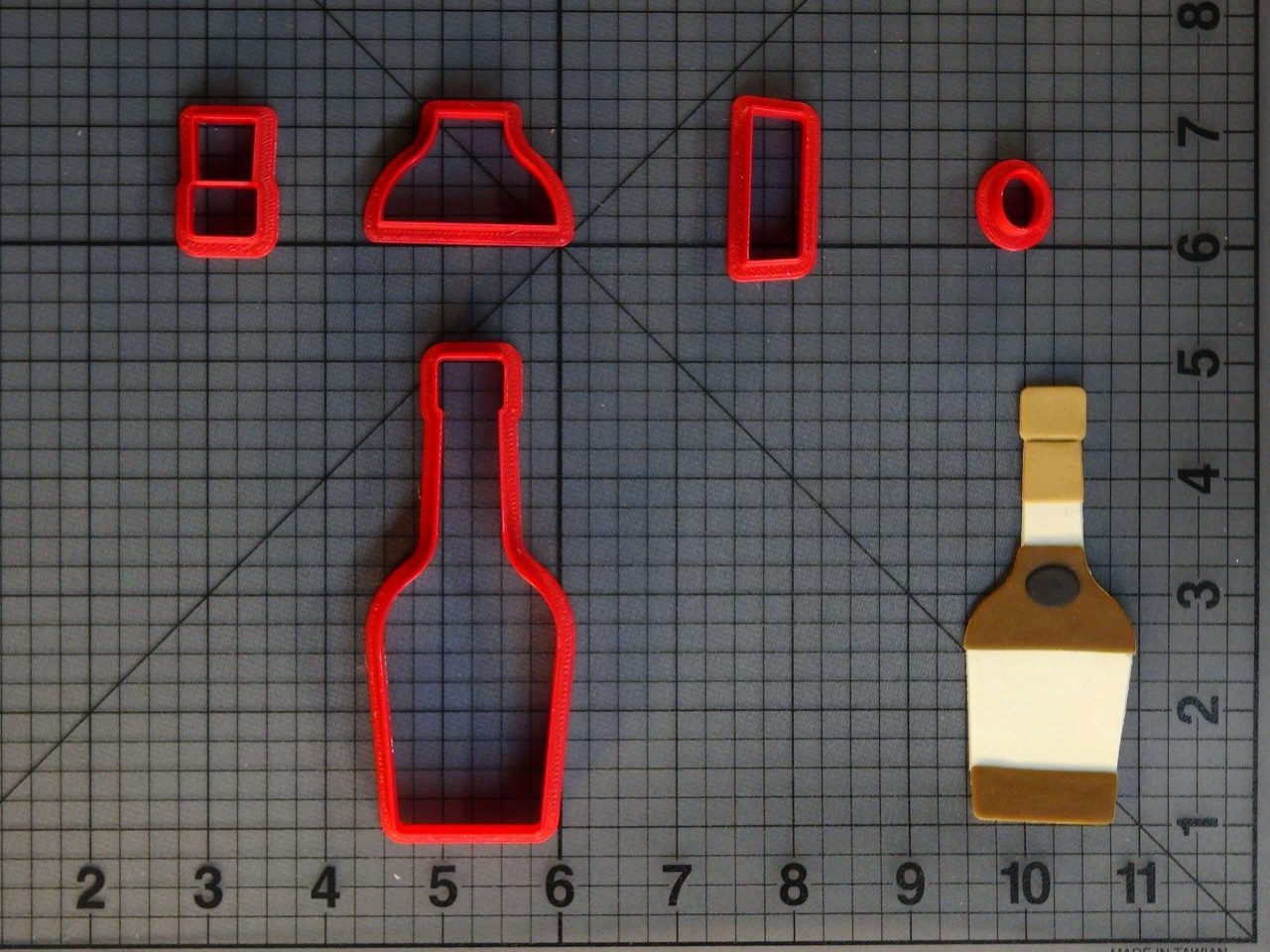 Whiskey Bottle 266-C480 Cookie Cutter Set