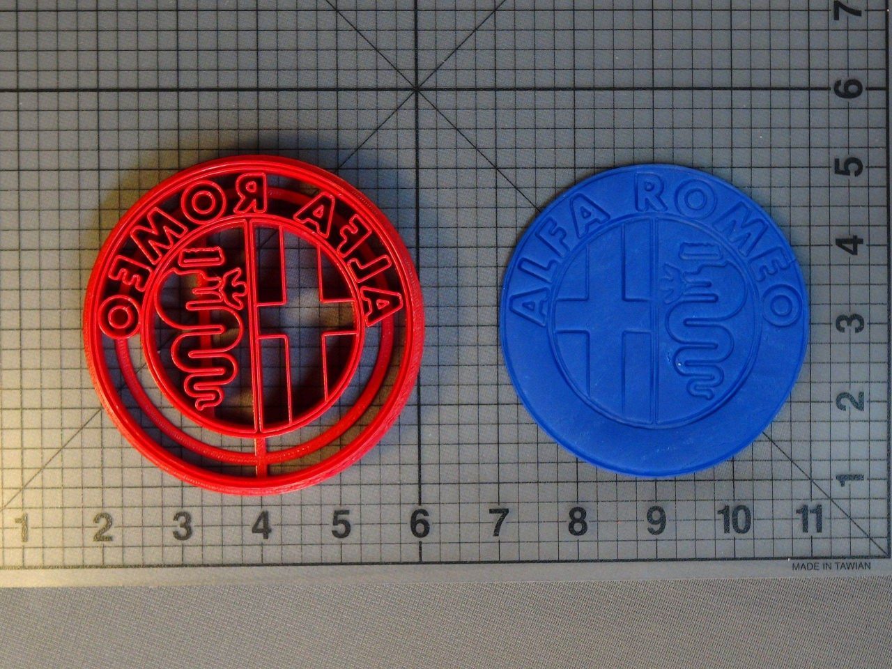 Alfa Romeo Logo 266-C568 Cookie Cutter