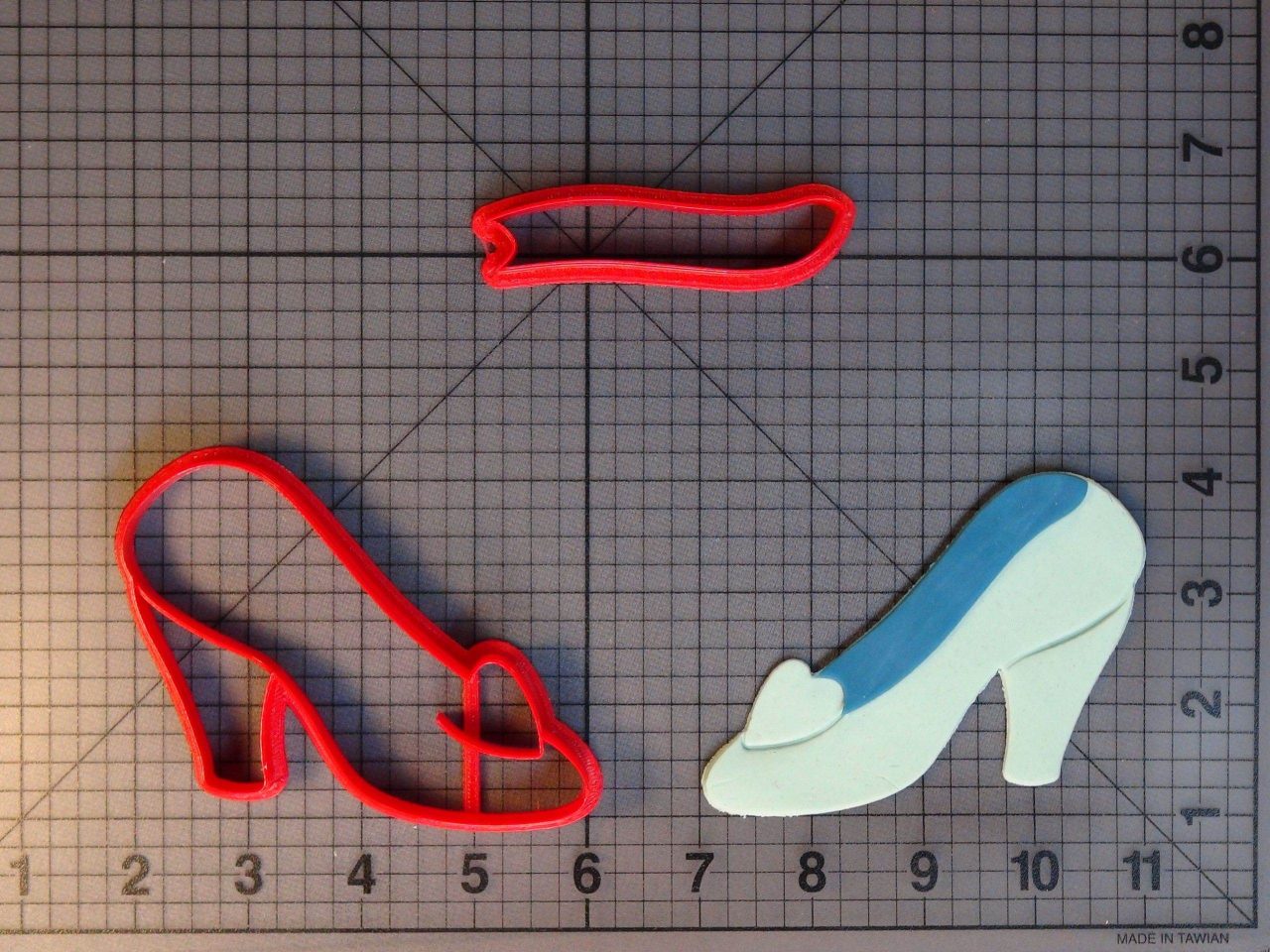 Cinderella - Glass Slipper 266-C618 Cookie Cutter Set