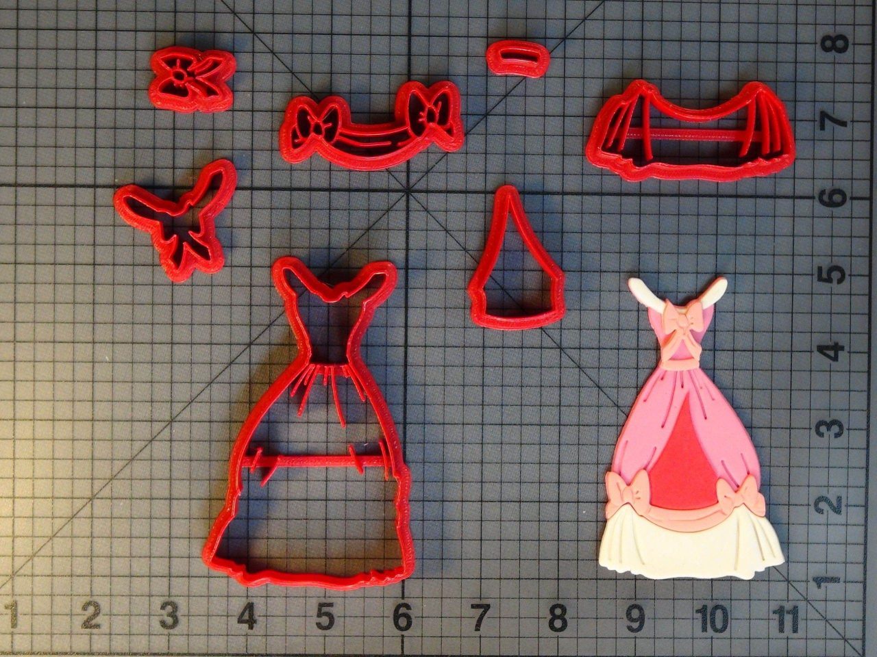Cinderella - Pink Dress 266-C619 Cookie Cutter Set