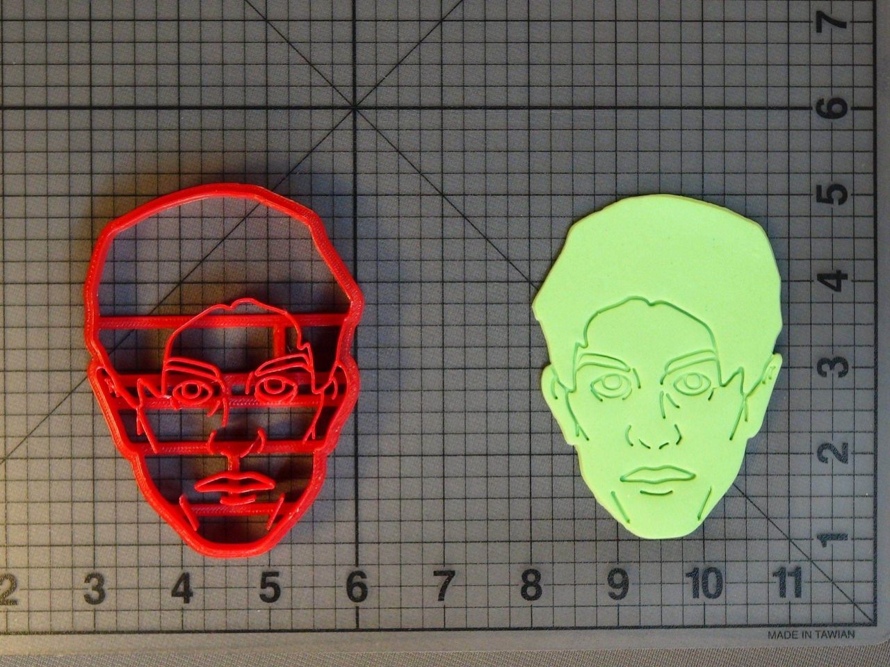 Pablo Picasso 266-C611 Cookie Cutter