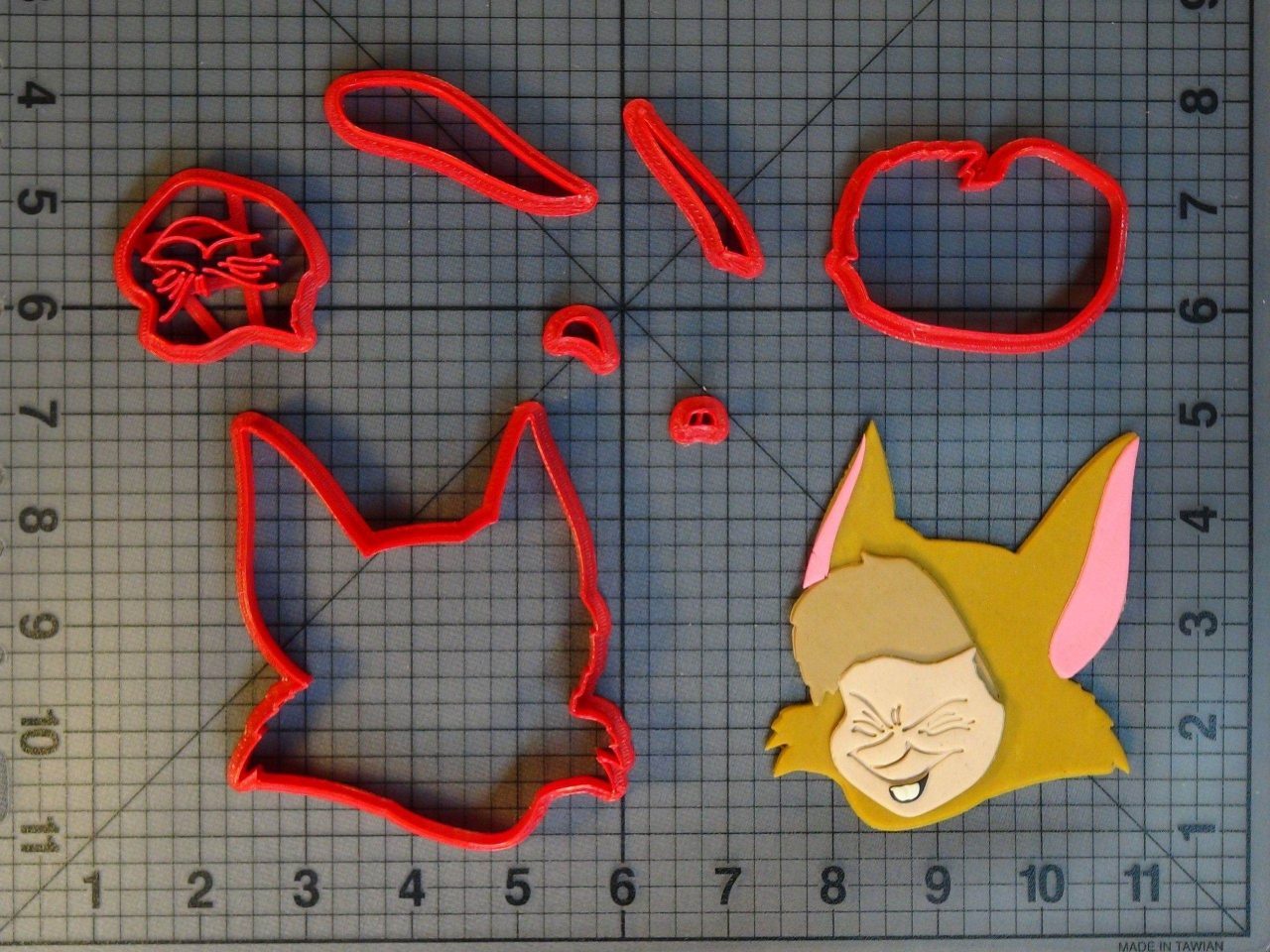 Peter Pan - Lost Boy Foxy 266-C634 Cookie Cutter Set