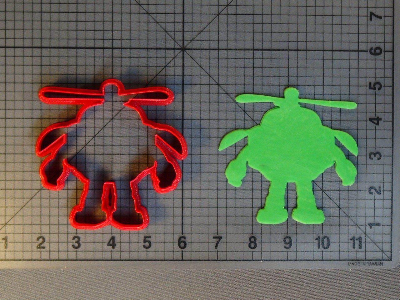 Robocar Poli - Helly Body 266-C539 Cookie Cutter Silhouette
