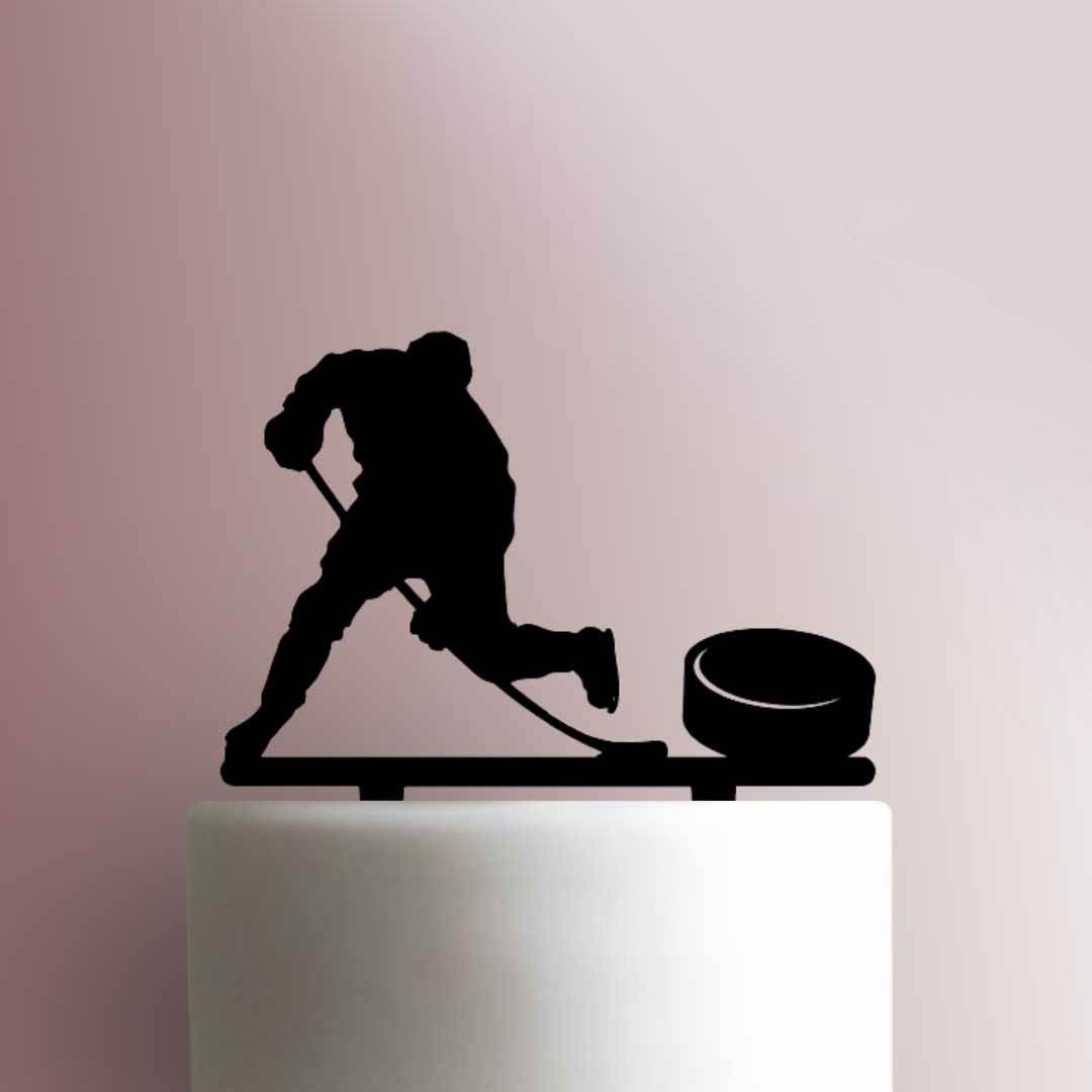 Hockey Player with Puck 225-857 Cake Topper