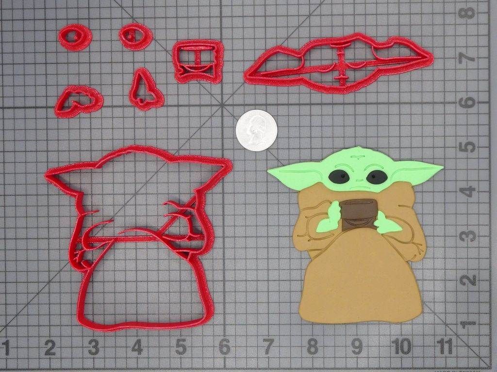 Star Wars The Mandalorian - Baby Yoda Cup Body 266-C851 Cookie Cutter Set