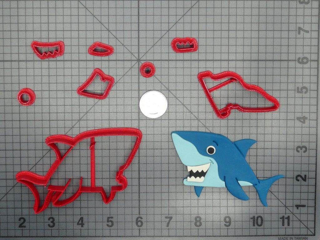 Shark 266-D147 Cookie Cutter Set