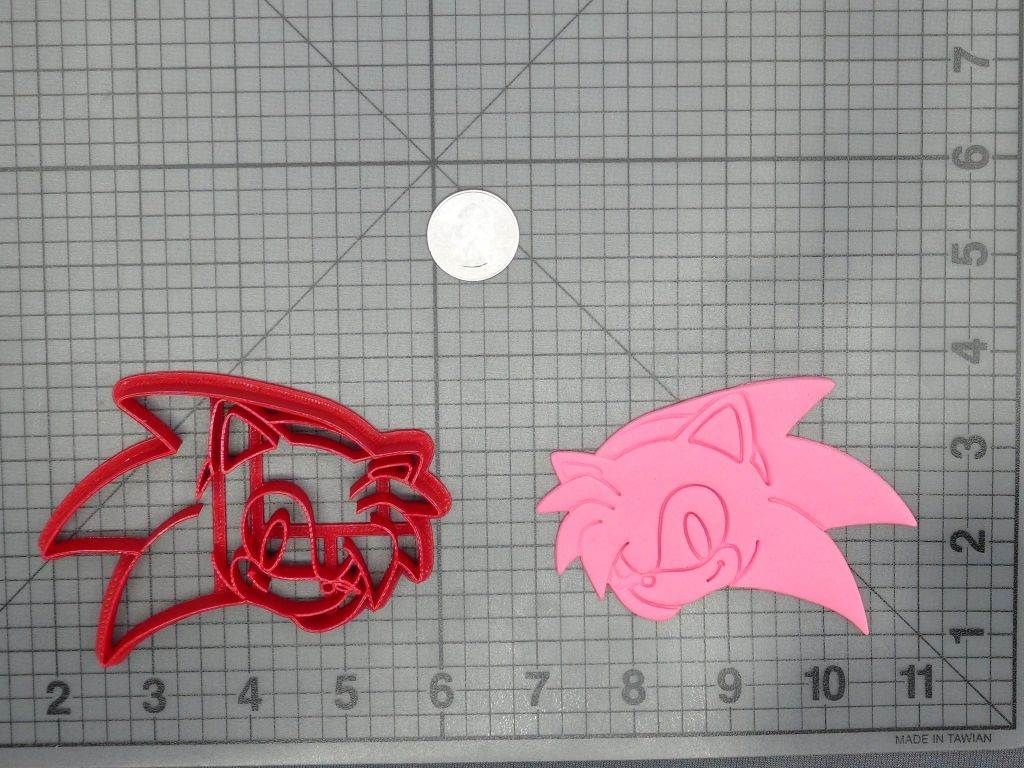 Sonic the Hedgehog - Amy Rose Head 266-D162 Cookie Cutter