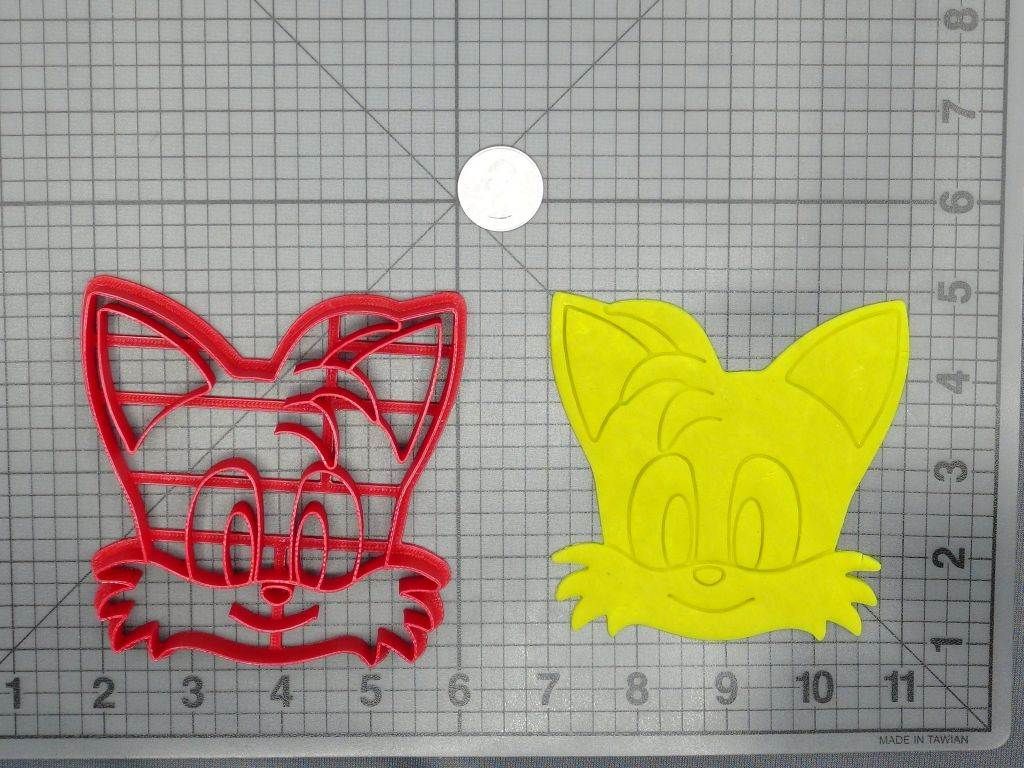 Sonic the Hedgehog - Tails Head 266-D164 Cookie Cutter