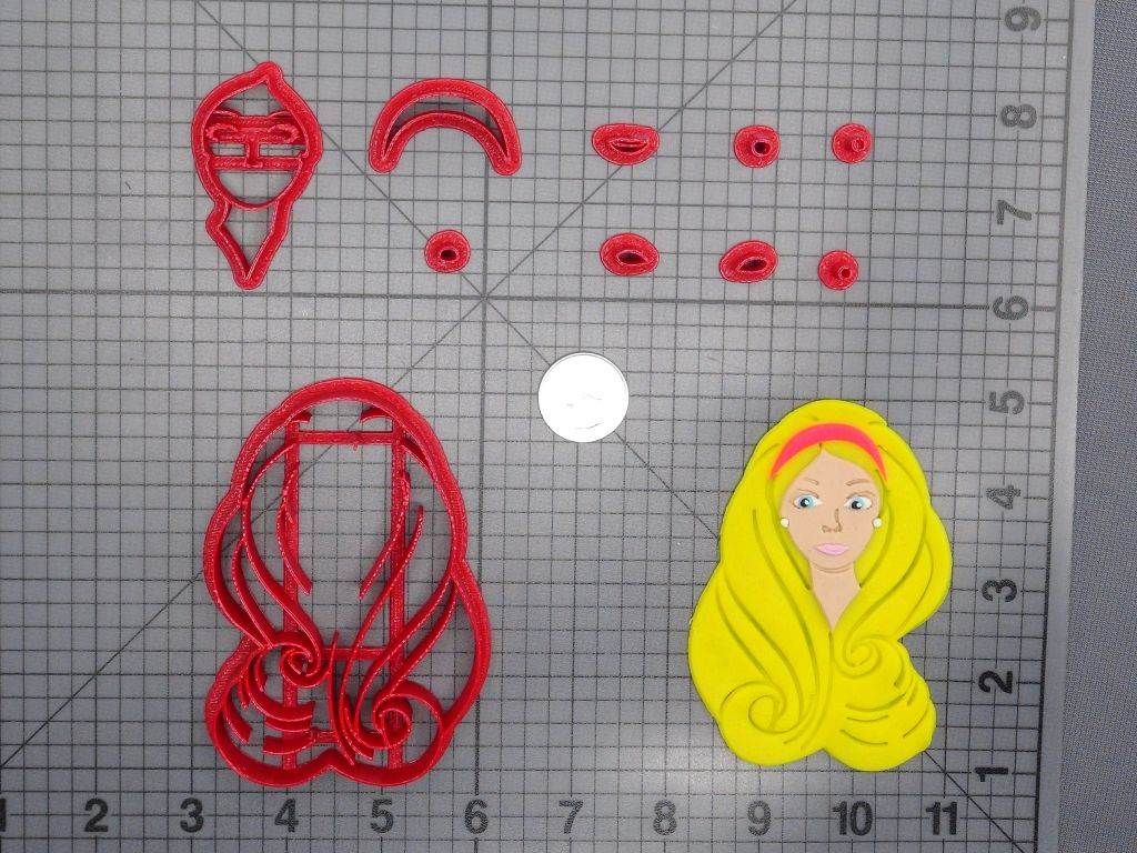 Barbie Head 266-D809 Cookie Cutter Set