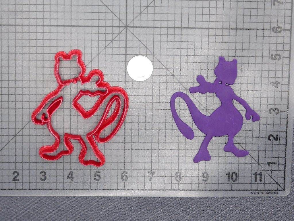 Pokemon - Mewtwo Body 266-D730 Cookie Cutter