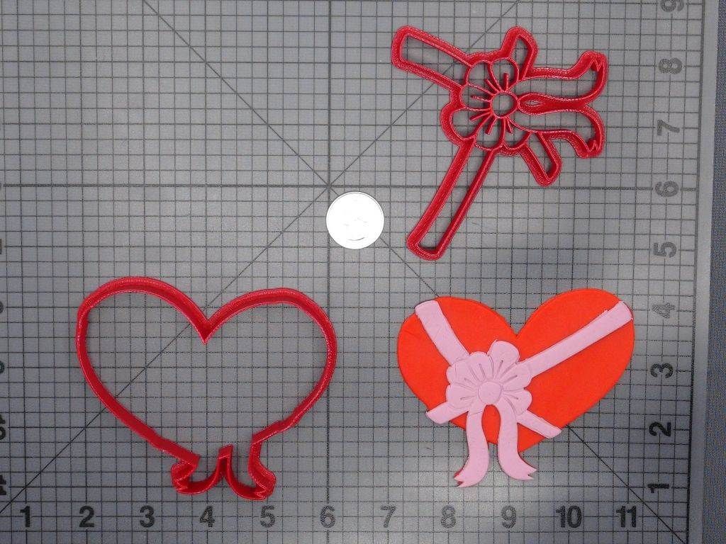 Heart with Bow 266-E622 Cookie Cutter Set