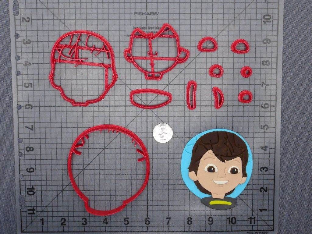 Miles from Tomorrowland - Miles Head 266-D821 Cookie Cutter Set