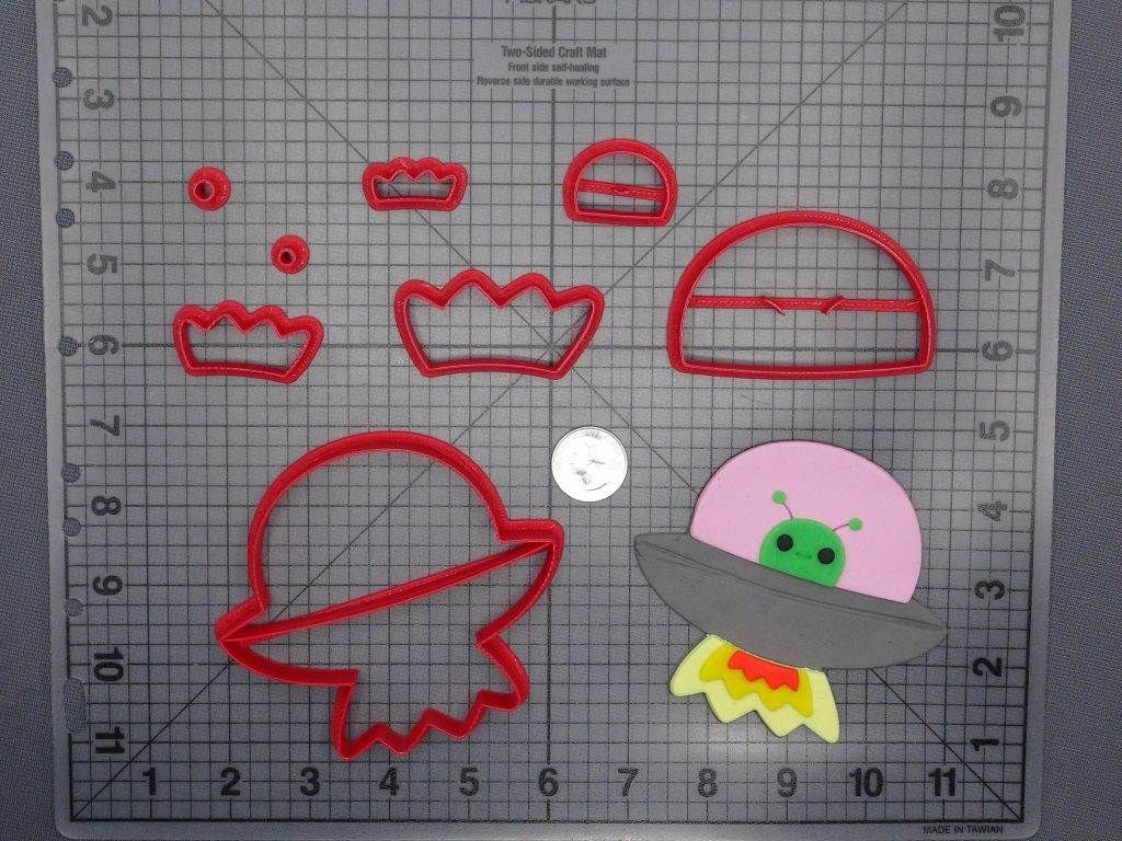 Alien UFO 266-D880 Cookie Cutter Set