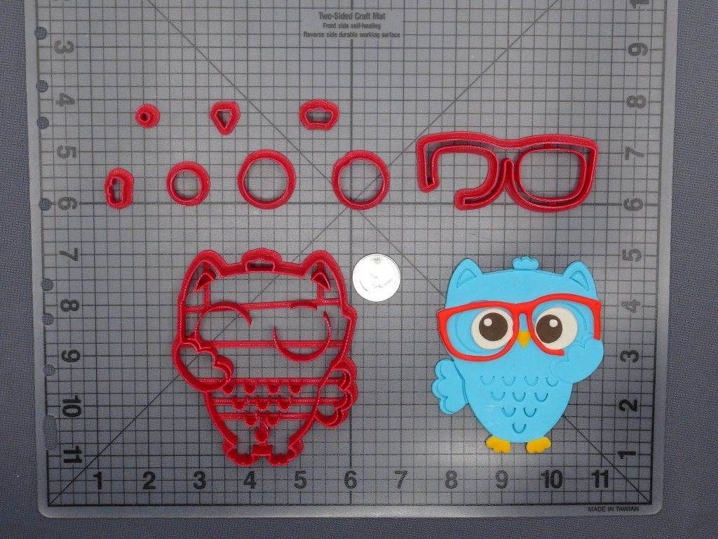 Bird - Owl with Glasses 266-D829 Cookie Cutter Set