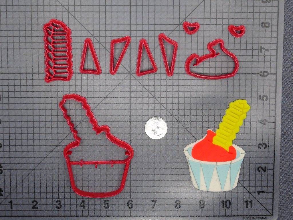 French Fry and Ketchup 266-D988 Cookie Cutter Set