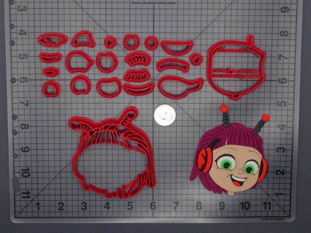 Beat Bugs - Kumi Head 266-E443 Cookie Cutter Set