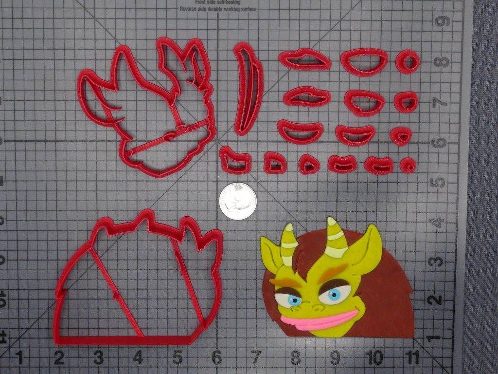 Big Mouth - Connie Hormone Monster Head 266-E594 Cookie Cutter Set