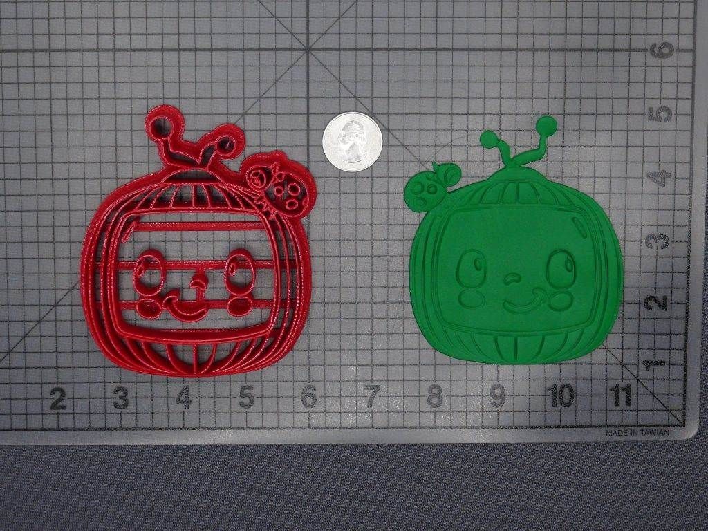 CoComelon Icon 266-E948 Cookie Cutter