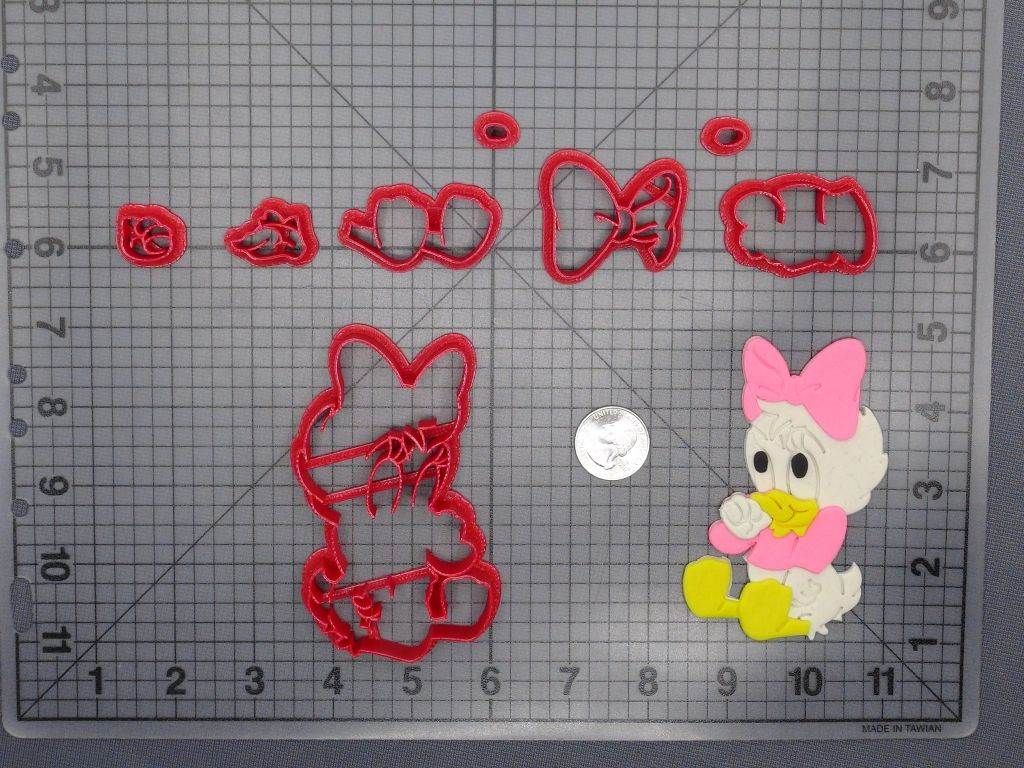 Daisy Duck Baby Body 266-E425 Cookie Cutter Set