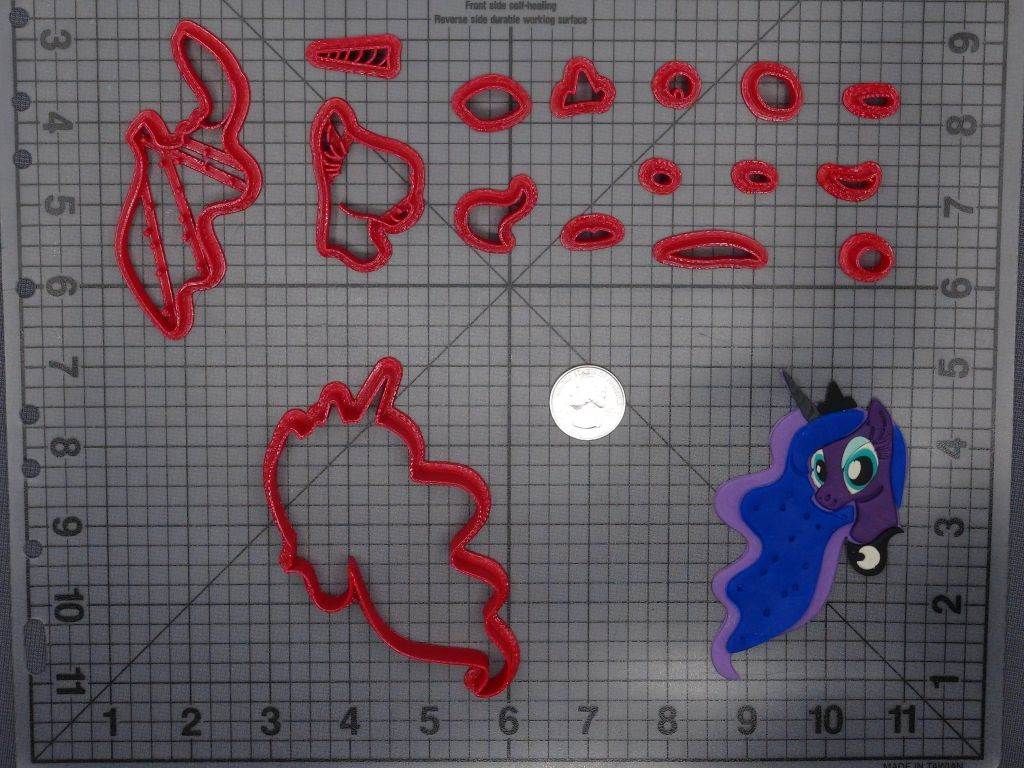 My Little Pony - Princess Luna Head 266-E693 Cookie Cutter Set