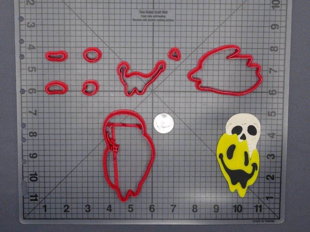 Skull Smile Melting 266-D899 Cookie Cutter Set