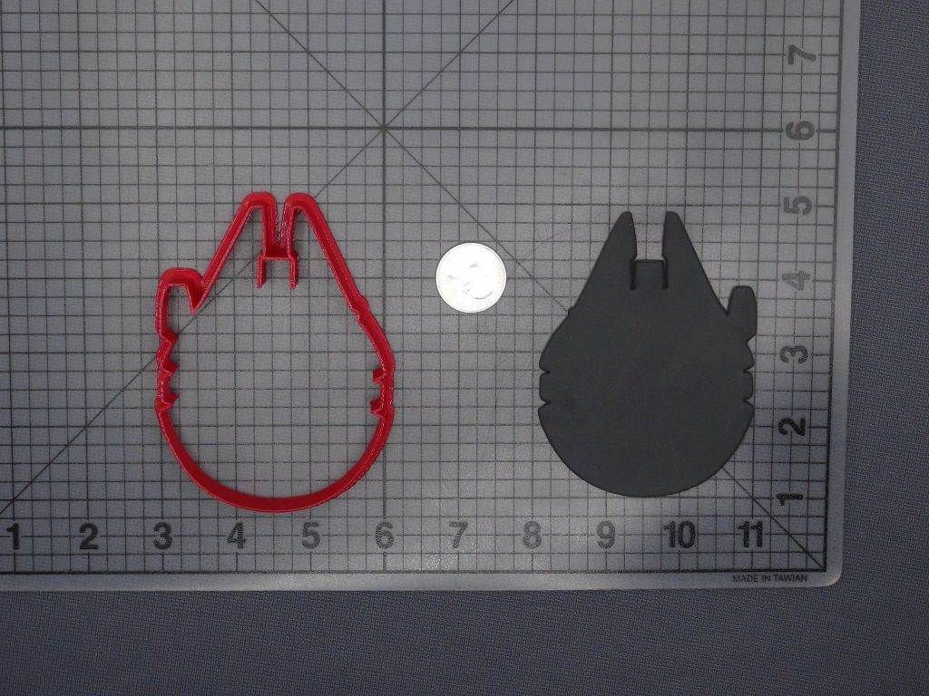 Star Wars - Millennium Falcon 266-E718 Cookie Cutter Silhouette