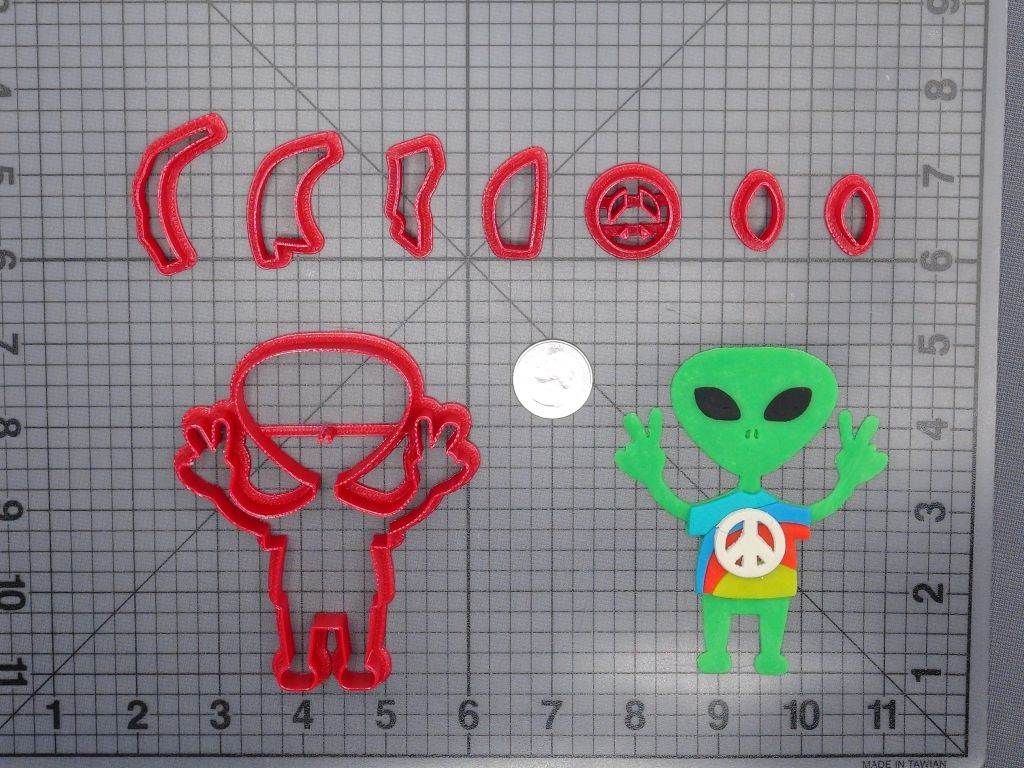 Alien Peace 266-E928 Cookie Cutter Set