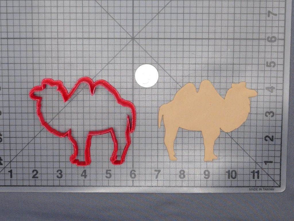 Camel 266-E538 Cookie Cutter Silhouette