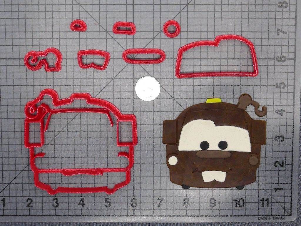 Cars - Tow Mater Kawaii Body 266-D134 Cookie Cutter Set