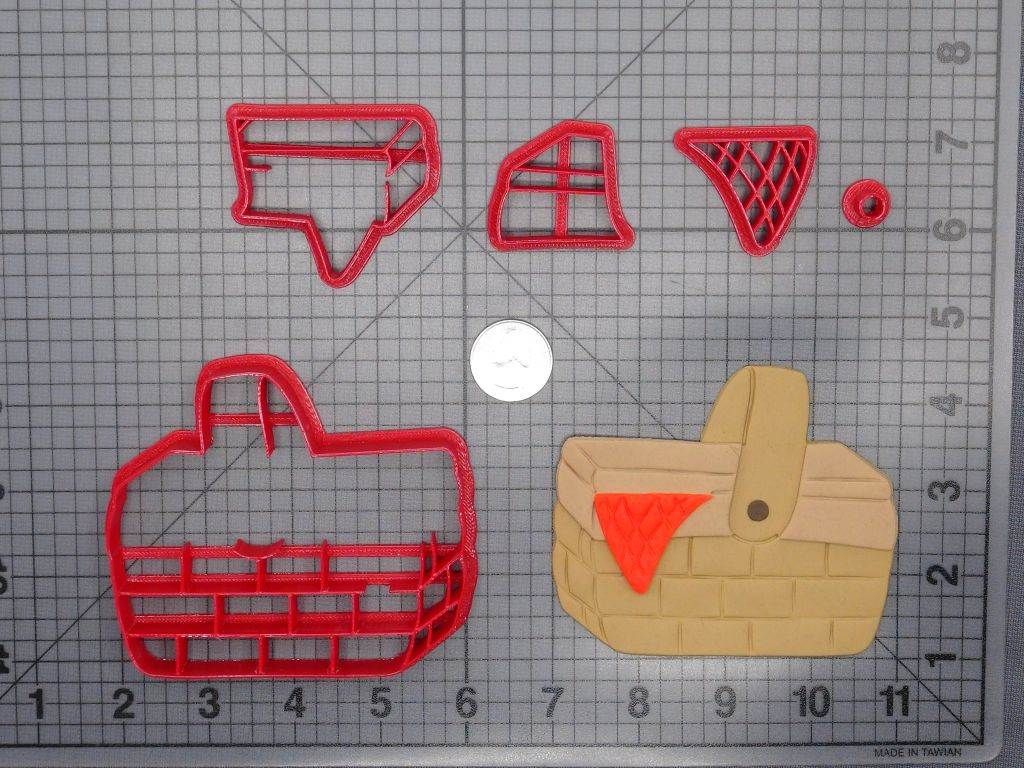Picnic Basket 266-E633 Cookie Cutter Set