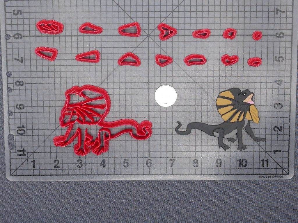 Frilled Neck Lizard 266-E970 Cookie Cutter Set