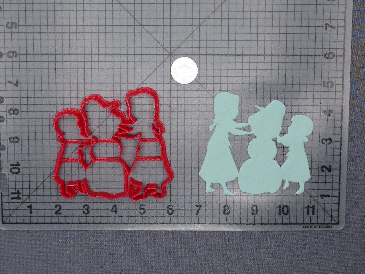 Frozen - Elsa Ana and Olaf Body 266-F247 Cookie Cutter